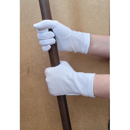 Gants blancs