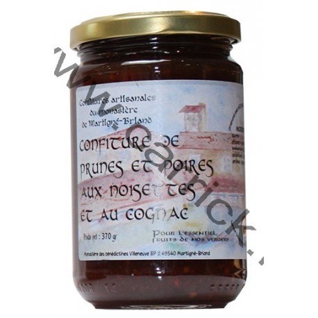Confiture de prunes et poire aux noisettes et au cognac Confiture de prunes et poire aux noisettes et au cognac