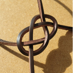 Lanière en cuir marron clair - CARRICK France